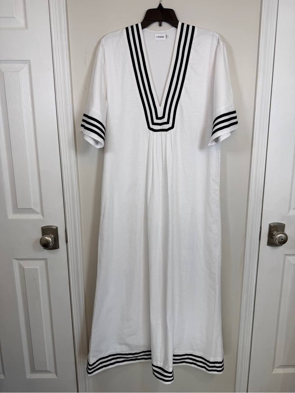 Lunemuse White Black Trim V-Neck Maxi Dress Nautical Resort Coastal Chic Medium